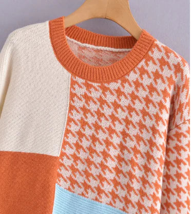 Round Neck Knit Pullover Sweater – Color-Block Loose Fit Everyday Style